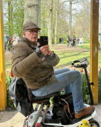 Meester zoekt serieuze huishoud/werk en lust slaaf